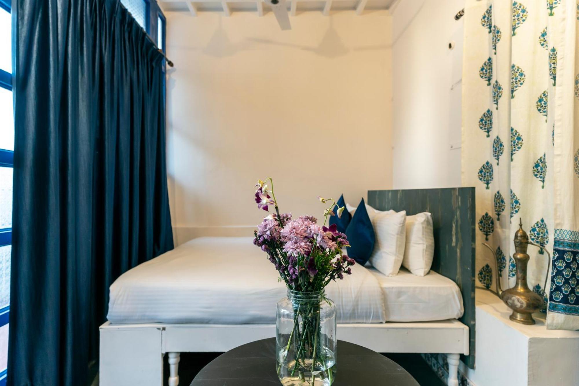 Barefoot Boutique Hotel Udaipur Bilik gambar